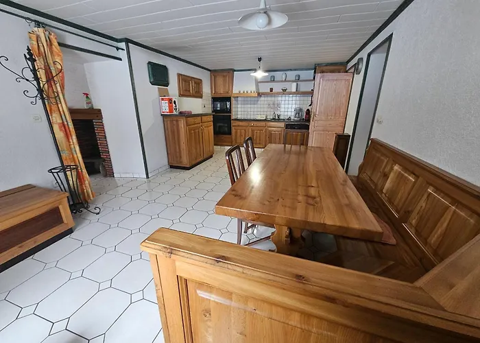 Le Chant De La Riviere Ла-Бресс