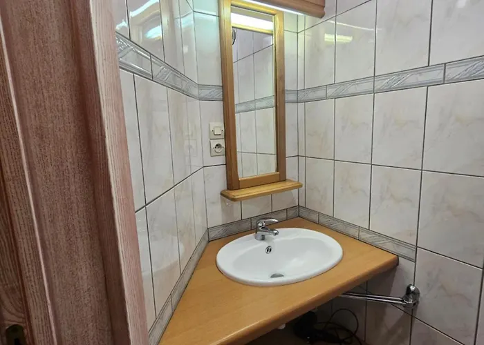 Апартаменты Le Chant De La Riviere